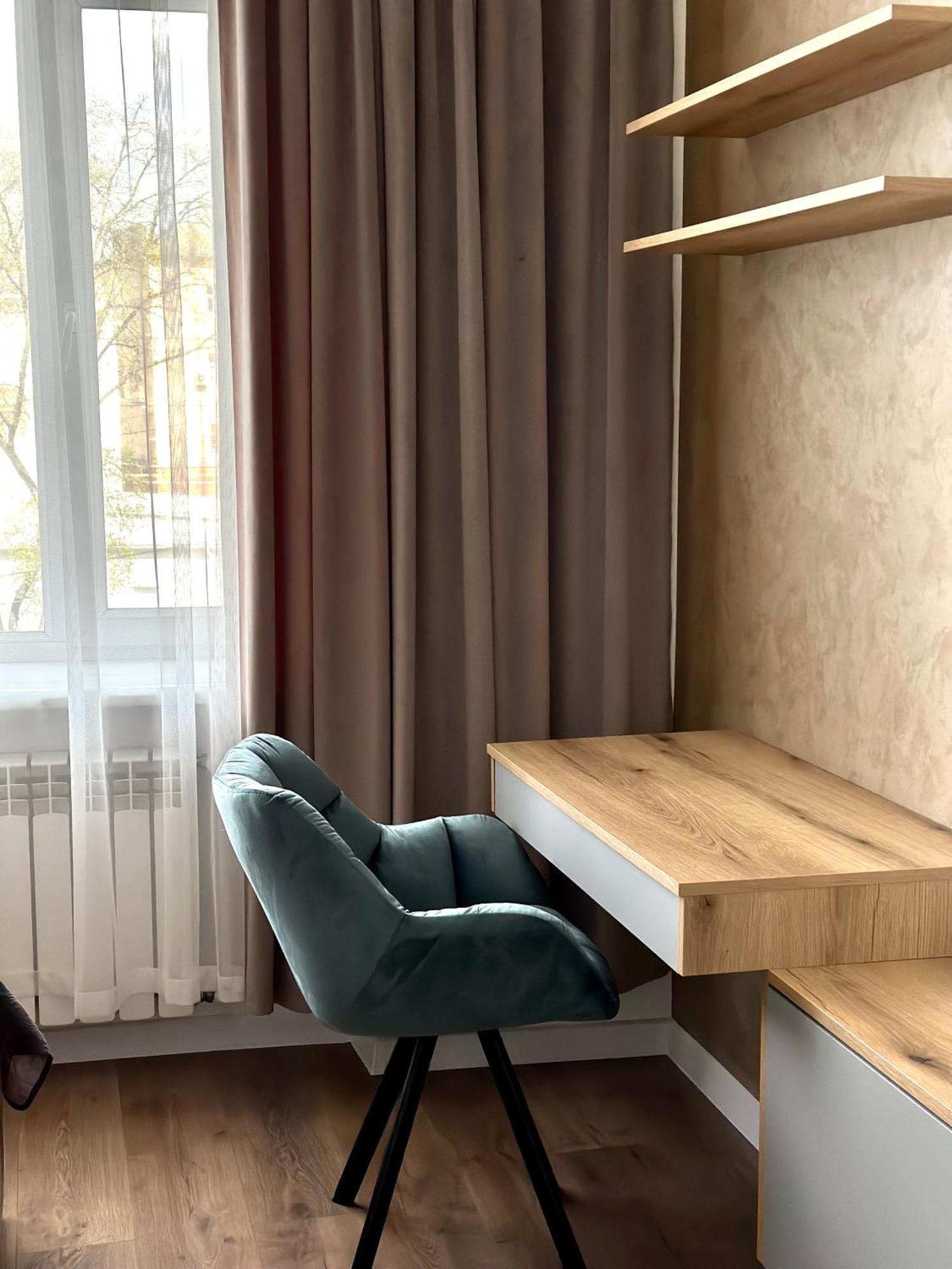 Romantic Apartments - In The Center Of Lviv , King-Size Bed 외부 사진